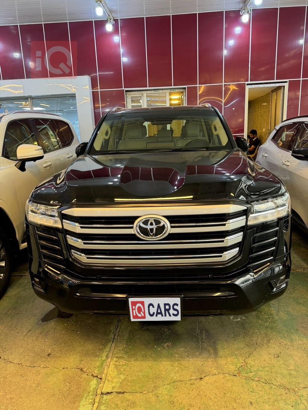 تويوتا لاندكروزر